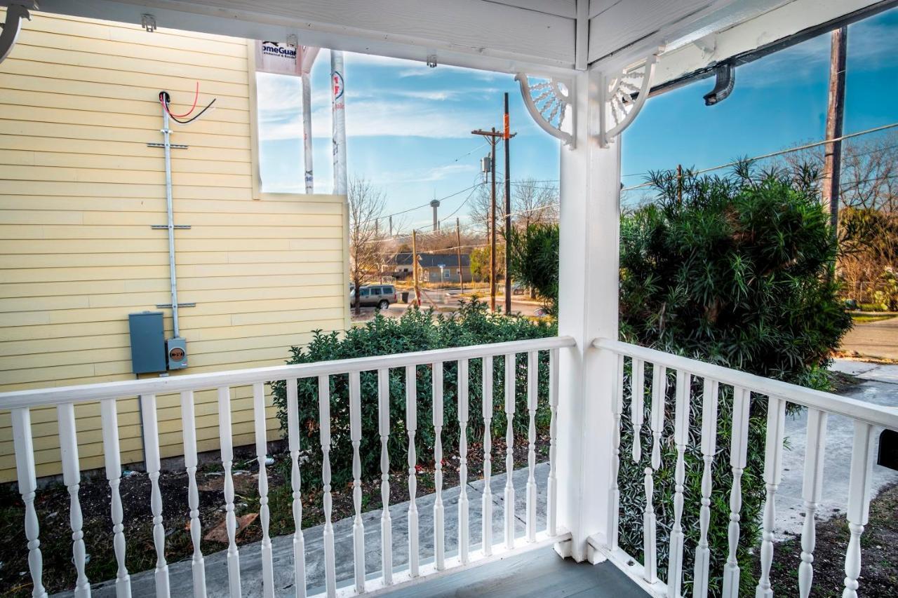 Downtown View Cozy 2Br1Ba Home Sleeps 8 San Antonio Exterior foto