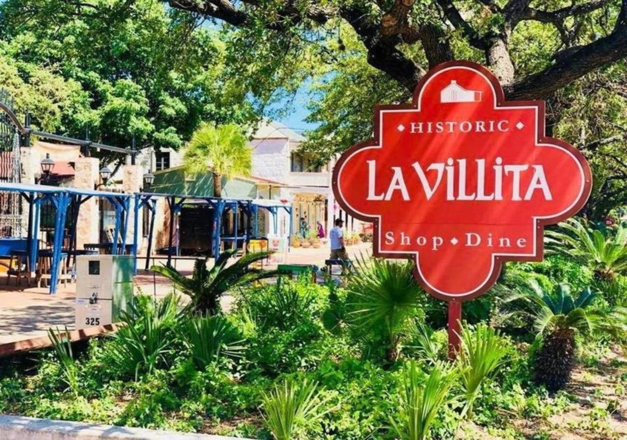 Downtown View Cozy 2Br1Ba Home Sleeps 8 San Antonio Exterior foto